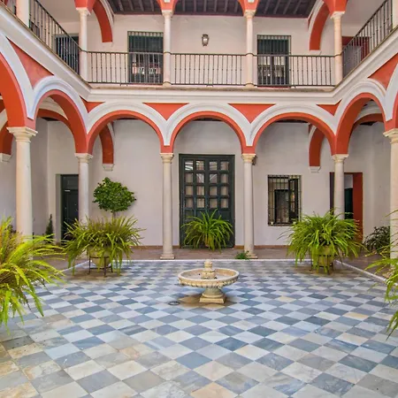 Precioso Duplex Estilo Sevillano En Pleno Centro